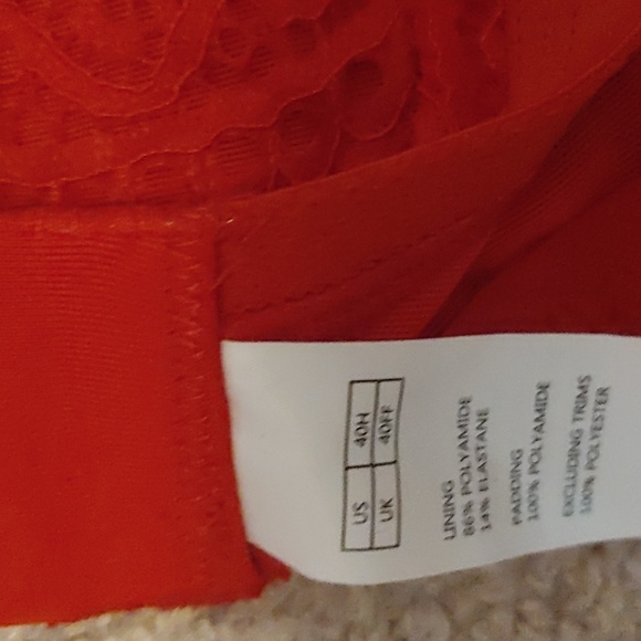 40h Red Liqqy underwire bra - Picture 4 of 4